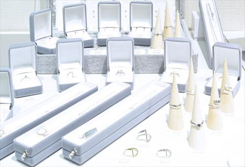 ラインストーンアクセサリー